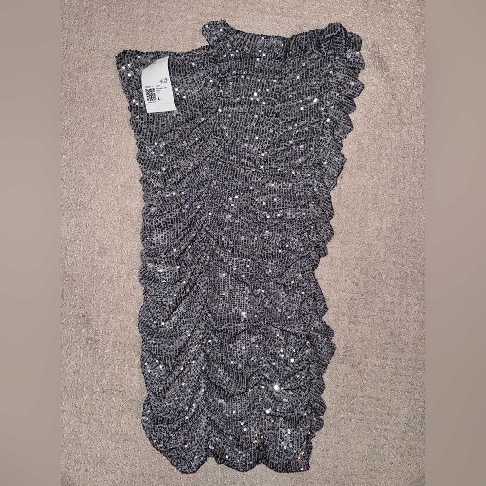 Forever 21 Silver Sequin Strapless Dress